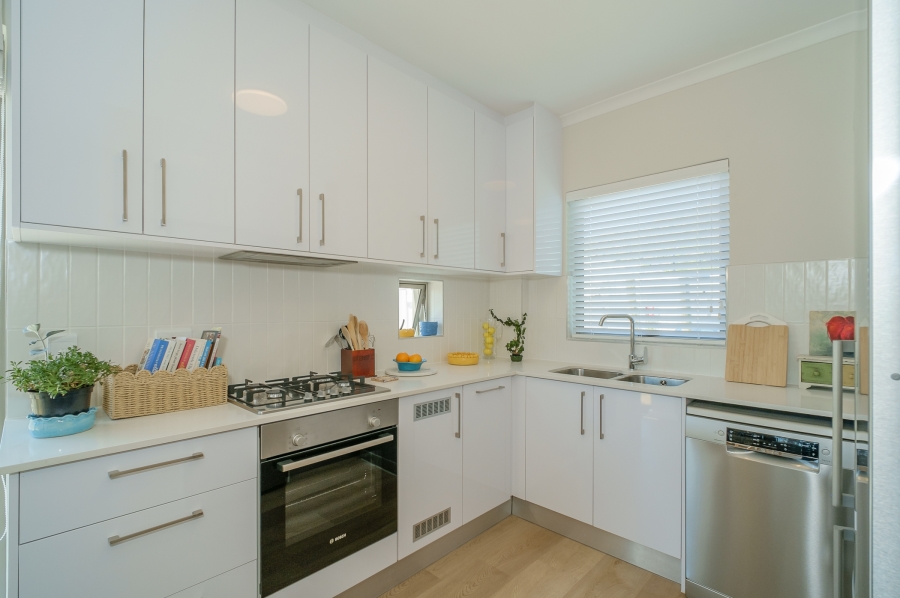 2 Bedroom Property for Sale in Kommetjie Western Cape